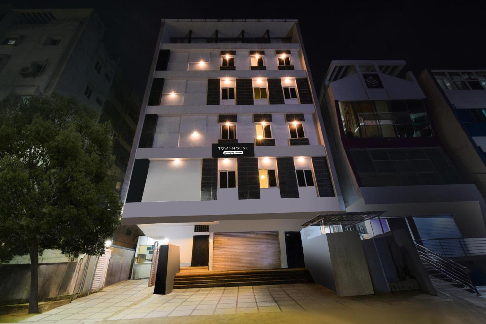 Super Townhouse Alwal Road Hotel Trimulgherry Exterior foto